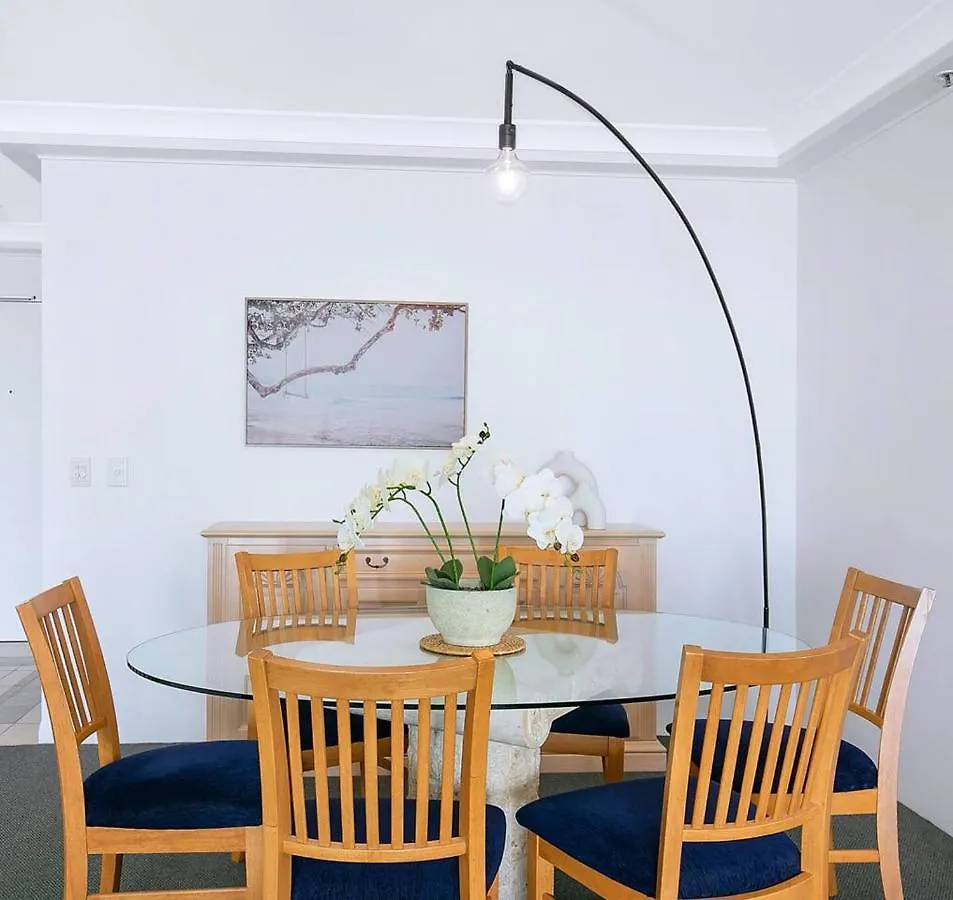 City Energy And Poolside Serenity At Surfers Gold Coast