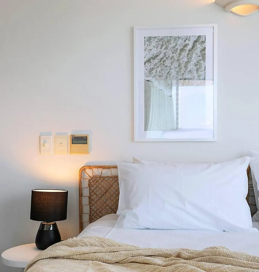 City Energy And Poolside Serenity At Surfers Gold Coast
